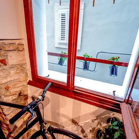 Lägenhet Artini Piran