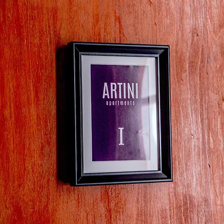 Artini アパート ピラン